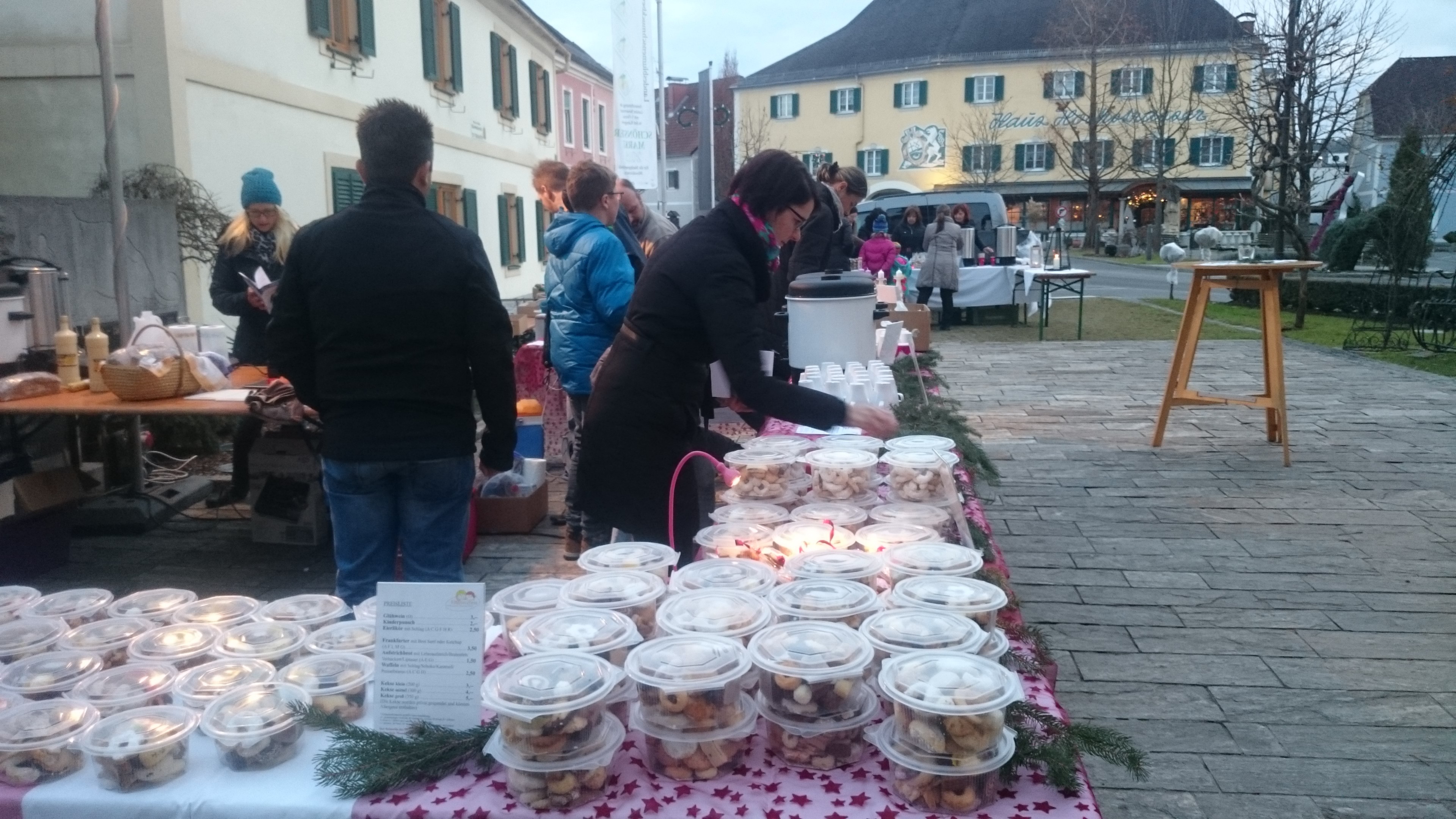 Elternverein Adventmarkt